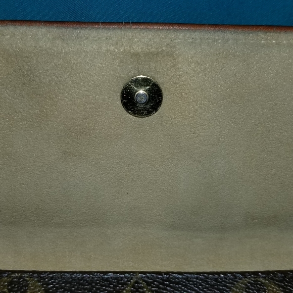 Louis Vuitton pouchette - Picture 5 of 11